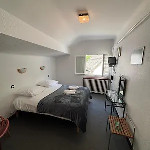 Le Taillon Hotel